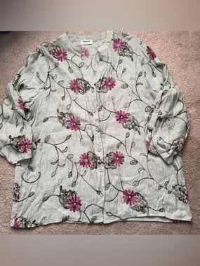 Kindred Pink Floral Button-Down Women's Shirt